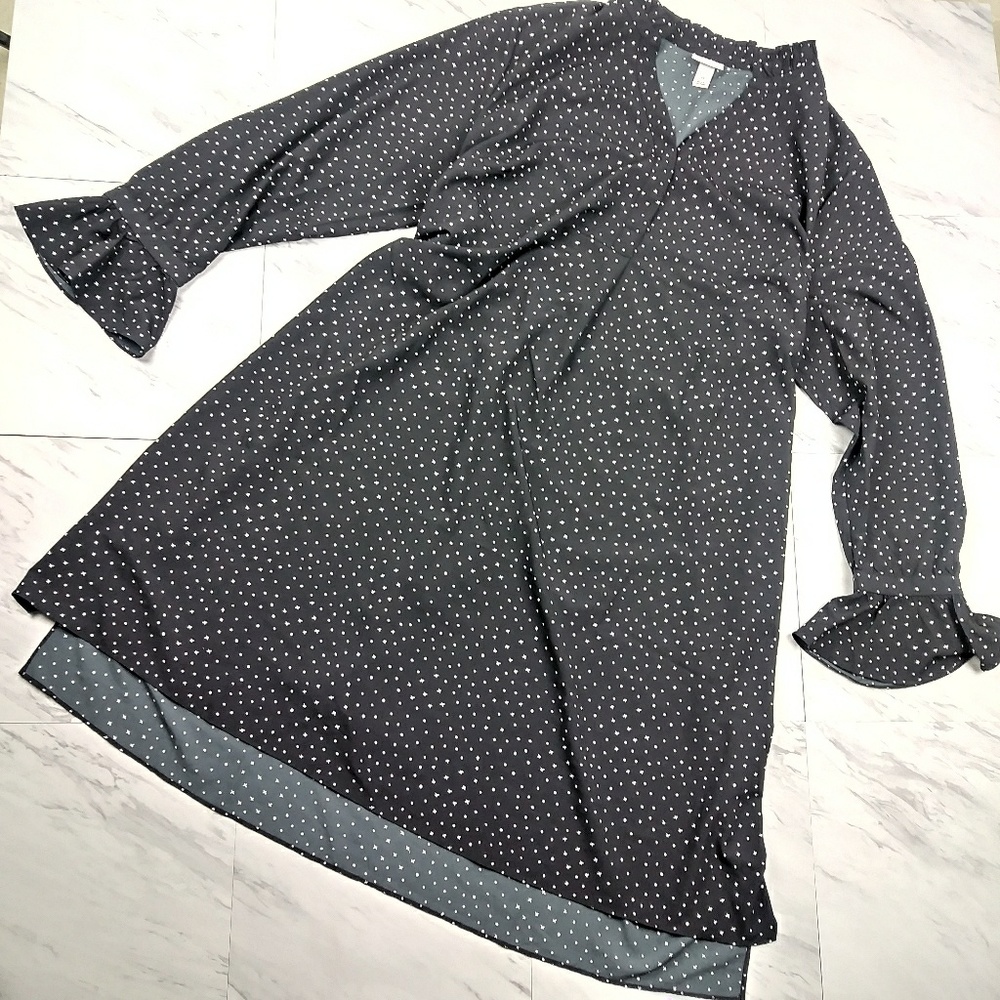 Ava & Viv Black Dot Ruffle Sleeve Dress. Size 3X